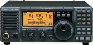 RadioAmateur IC-718 - 1